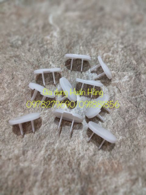 Set 10 nút nhựa bịt ổ điện an toàn cho trẻ nhỏ