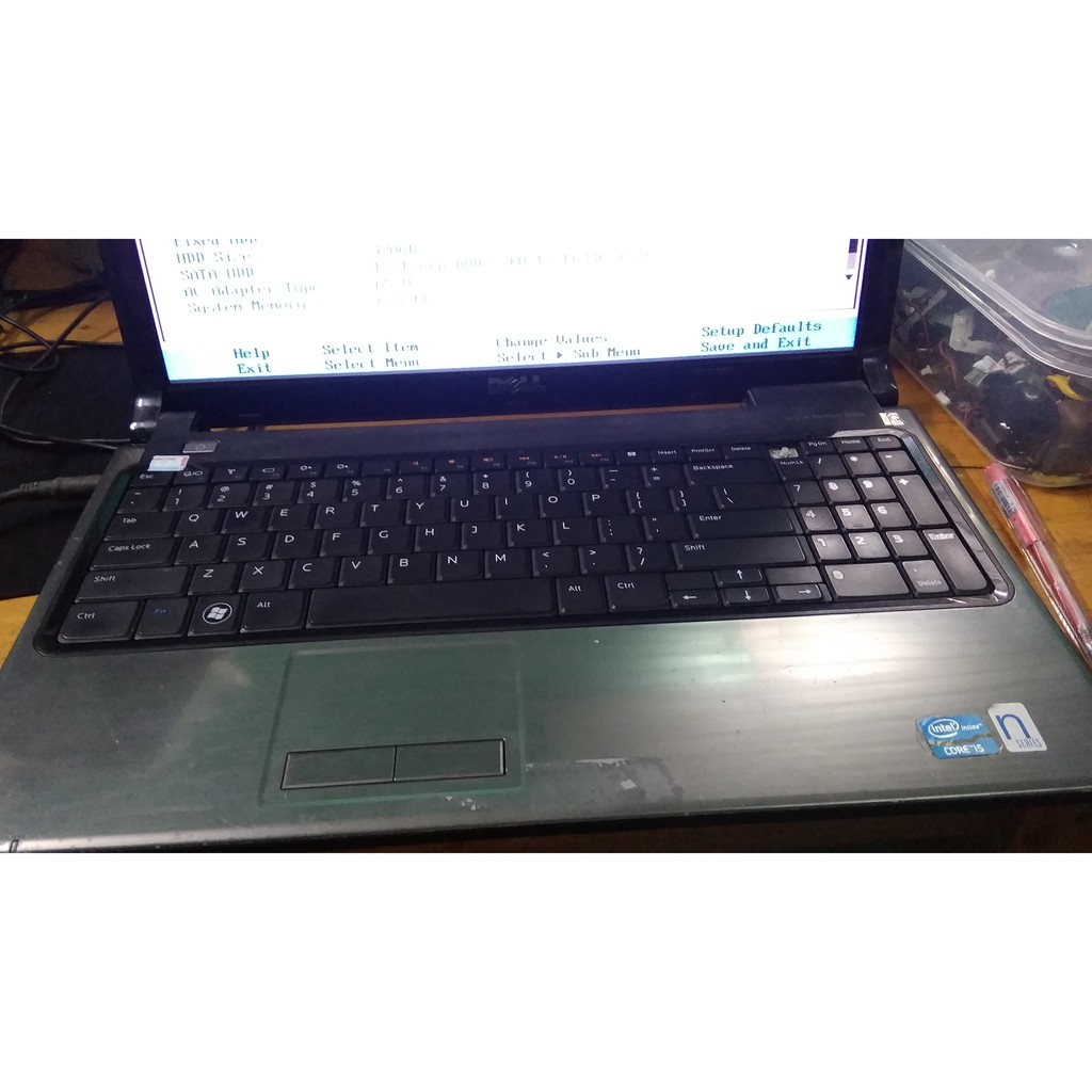 Laptop dell chip Core i5 CPU ram 4G