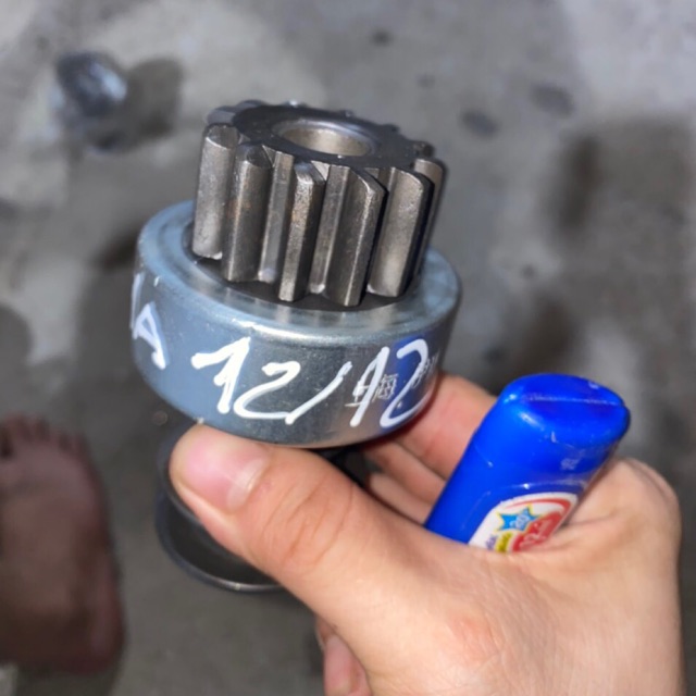 Sản phẩm gia đình làm: Phụ tùng ô tô/Bánh răng  12 răng 12 then 251A