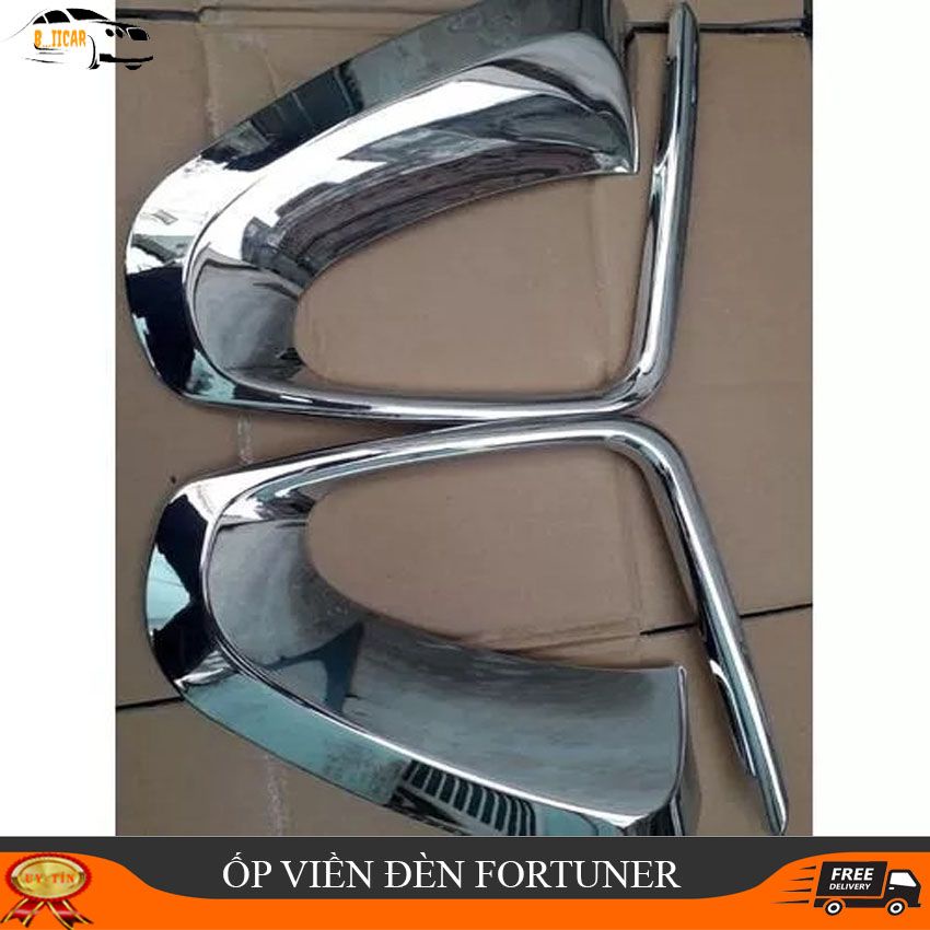 Ốp đèn gầm fortuner 2017-2018