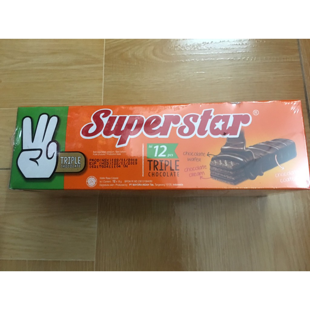 Bánh Xốp Superstar Chocolate 216g - 12 thanh x18g