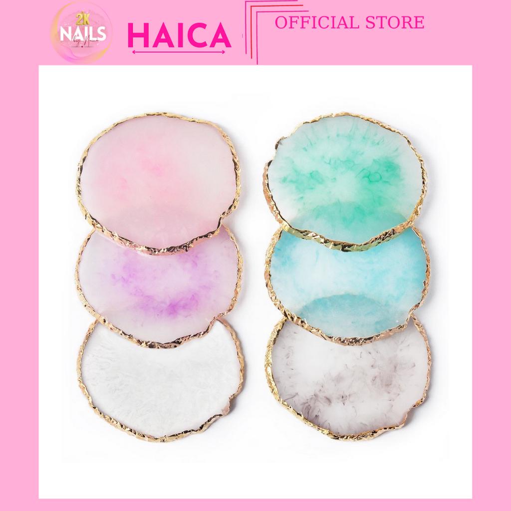 Đá pha màu và chụp ảnh mẫu móng Nail