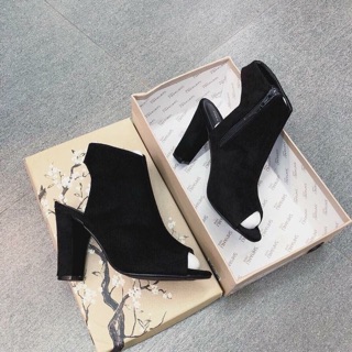 Sale Giầy boss nữ