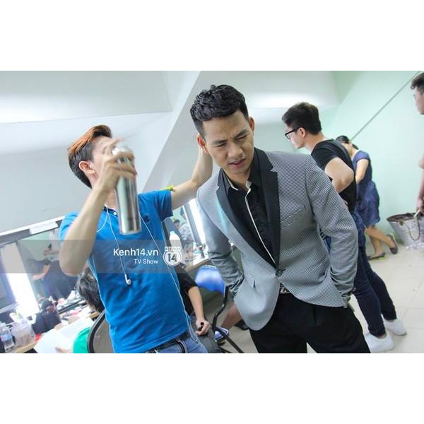 GÔM XỊT TÓC BUTTERFLY SHADOW  loại 1