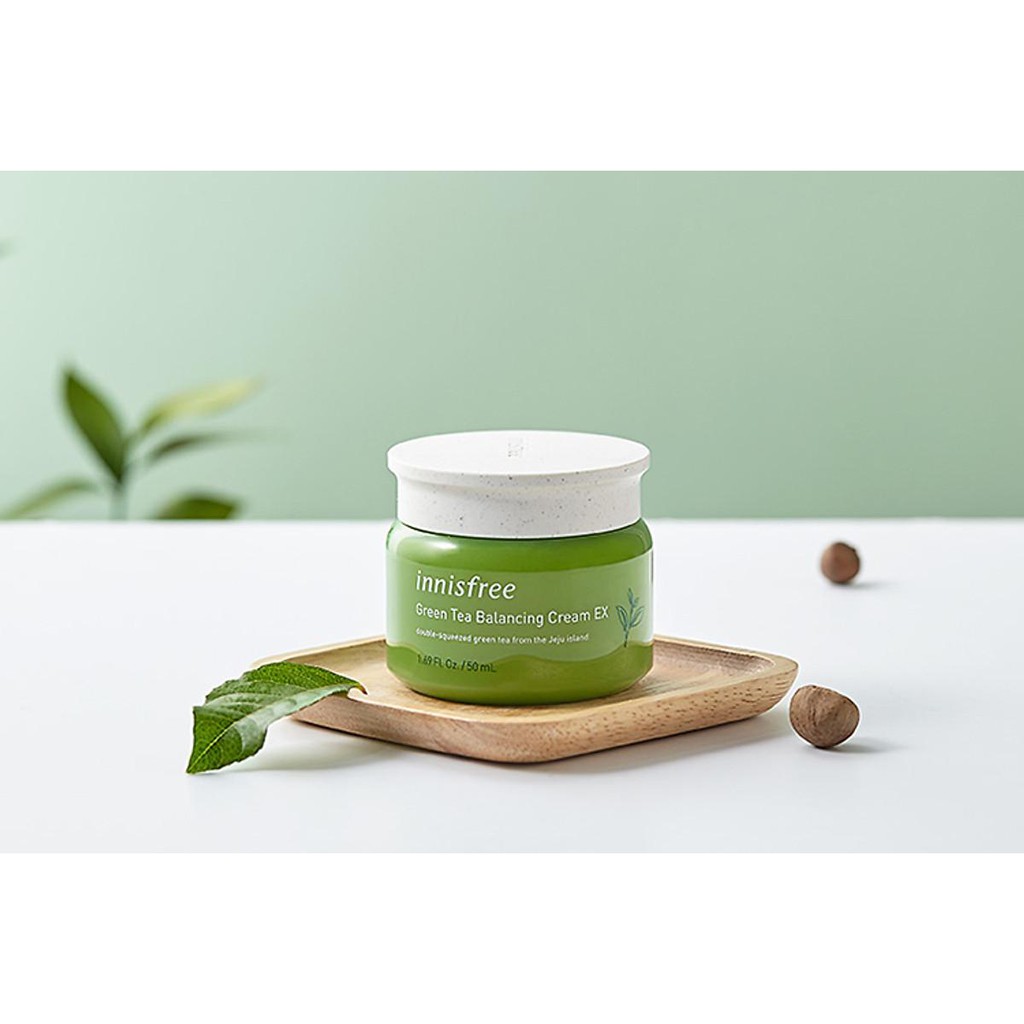 Kem dưỡng ẩm từ trà xanh đảo Jeju Innisfree Green Tea Balancing Cream EX 50ml - NEW