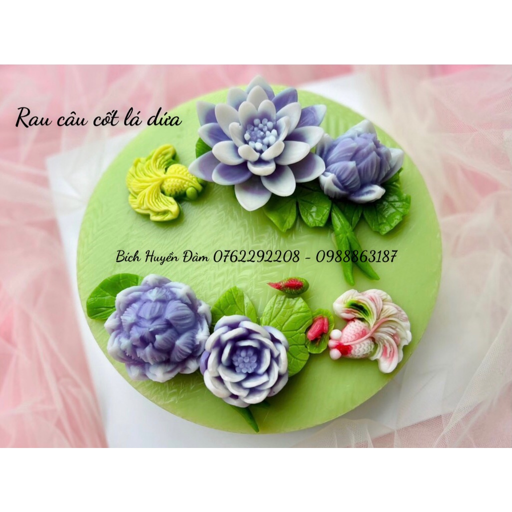 Khuôn silicon Hoa súng lớn/nhỏ làm rau câu