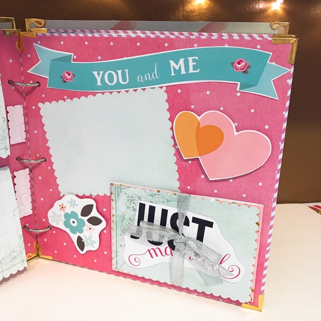 Scrapbook làm quà tặng cưới