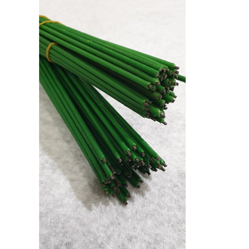 Cành kẽm làm cành hoa vải thân nhỏ - 25k bó 50c