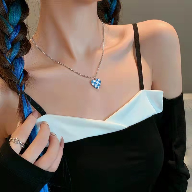 Vòng cổ bạc mặt hình trái tim xinh xắn cho nữ