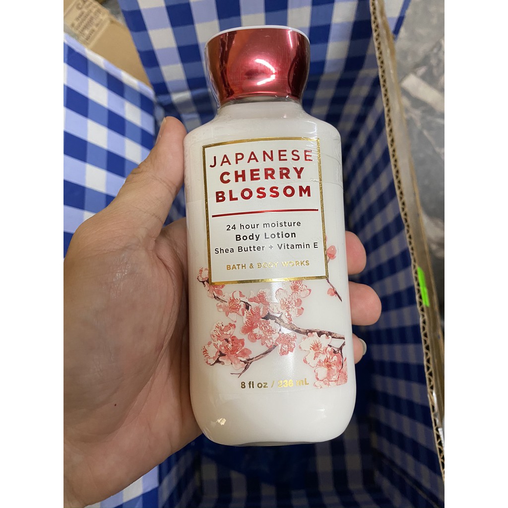 Lotion dưỡng thể BBW Japanese Cherry Blossom