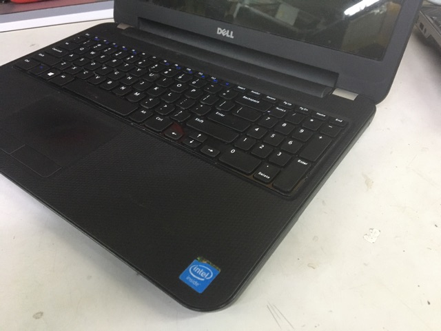 Laptop Dell Inspirion 3531 - CPU intel N2830 @ 2.16G - Dram 4G - Ổ cứng SSD 60G + HDD 500G - Màn hình 15.6 LED HD