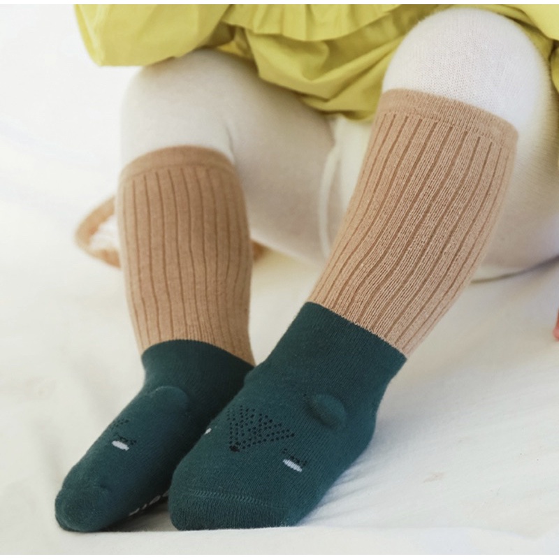 Tất/vớ cổ cao giữ ấm cho bé hình thú ngộ nghĩnh từ 0-3 tuổi