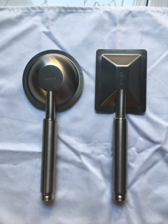 Tay sen tắm inox 304