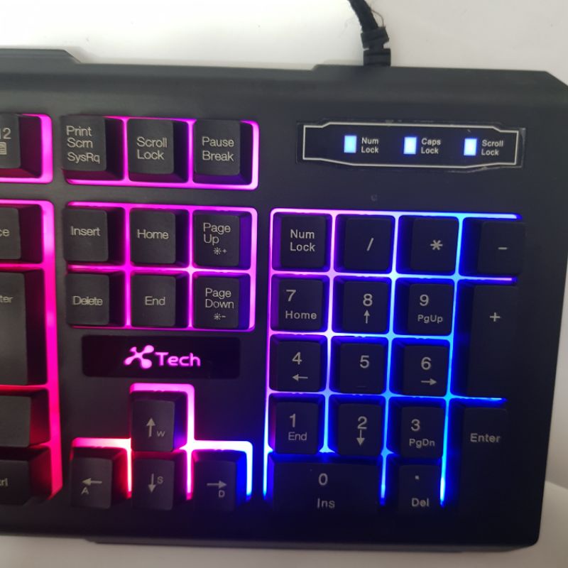 Tặng chuột_bàn phím giả cơ Xtech pk55 led 7 màu cũ dùng tốt_ bàn phím Gaming keyboard