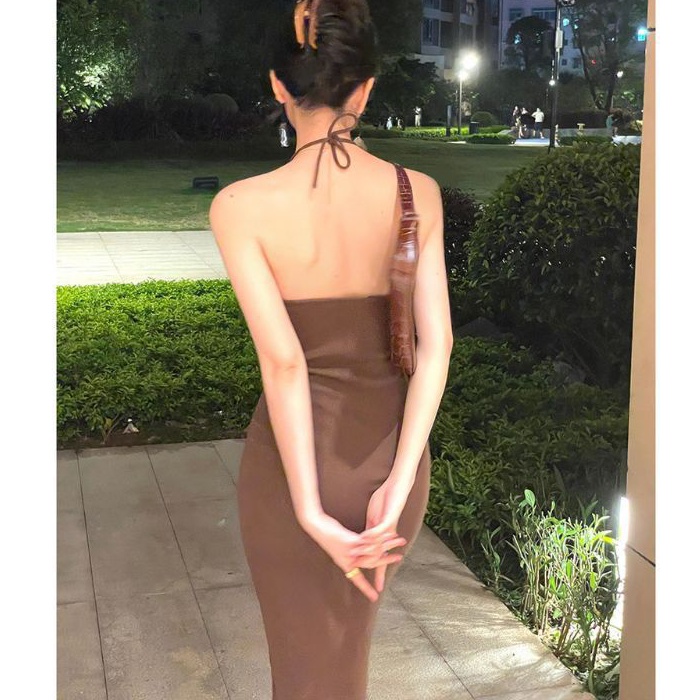 Đầm cổ yếm body hở lưng sexy(Có mod ngực)phong cách Hongkong