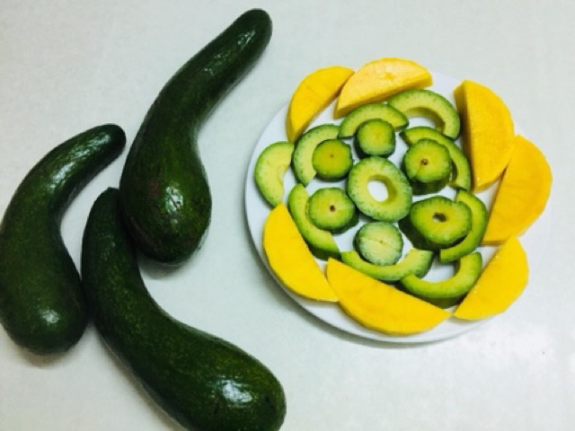 Bơ 034 size 4-5 trái/kg | BigBuy360 - bigbuy360.vn