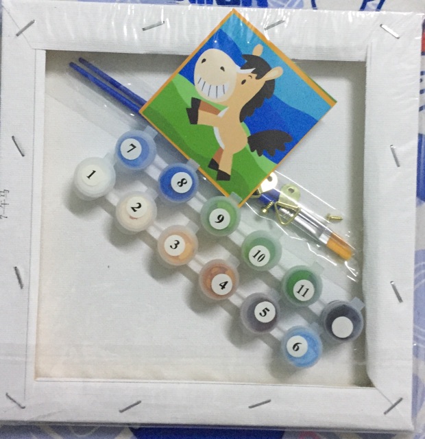 Quà tặng - Tranh tô màu số hoá