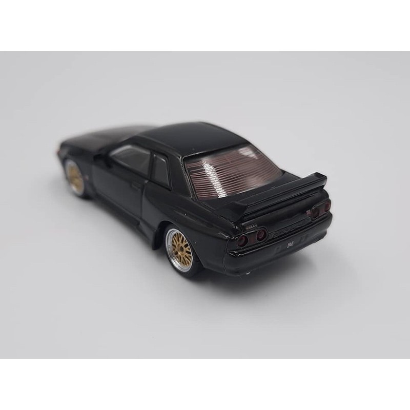 Xe Mô Hình Nissan SkyLine GT-R (R32) 1:64 Minigt ( Đen )