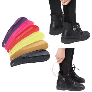 Dụng Cụ Đón Gót Giày Nhiều Màu Tiện Dụng
