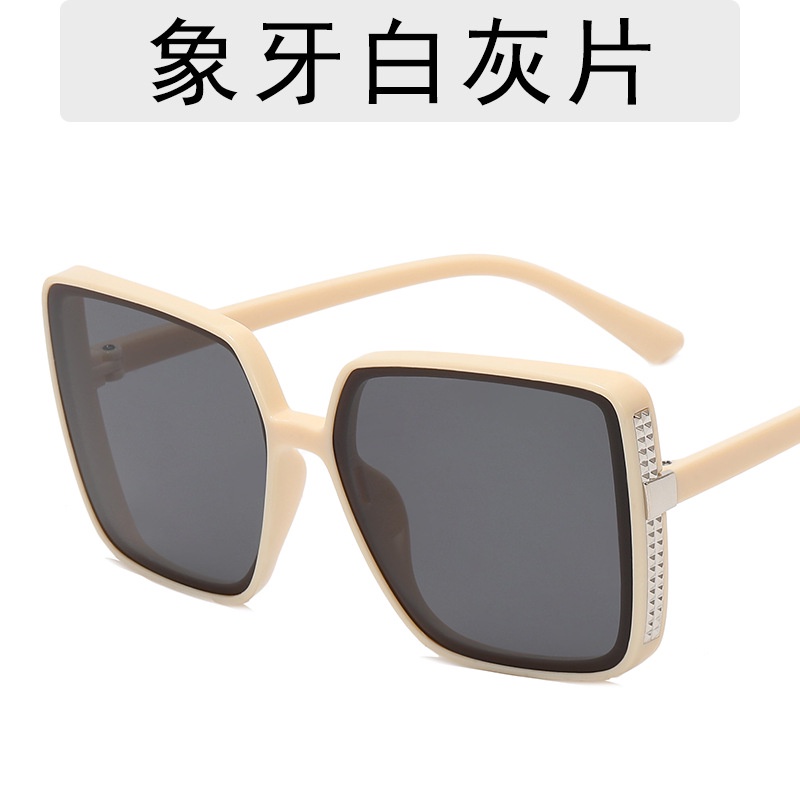 Kính Mát Gọng Vuông Bảo Vệ Mắt Khỏi Tia UV400 Nhiều Màu Sắc