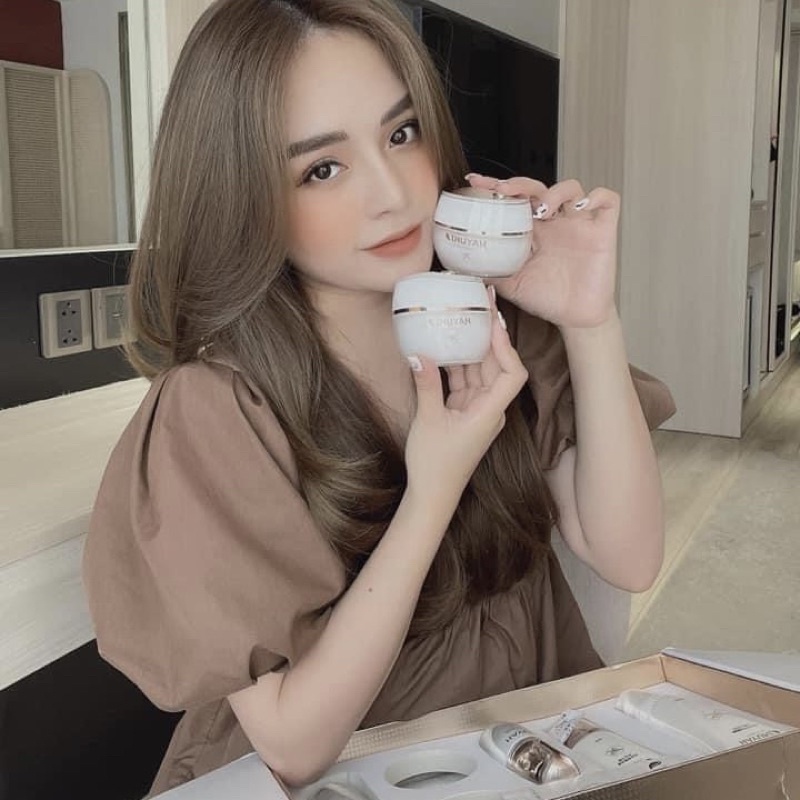 Bộ sản phẩm dưỡng da -HAYUKI LUXURY NHẬT BẢN Bộ 6 món cao cấp Làm trắng - phục hồi - tái tạo da 05