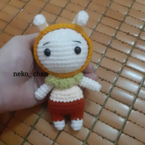 móc khóa len em kiến