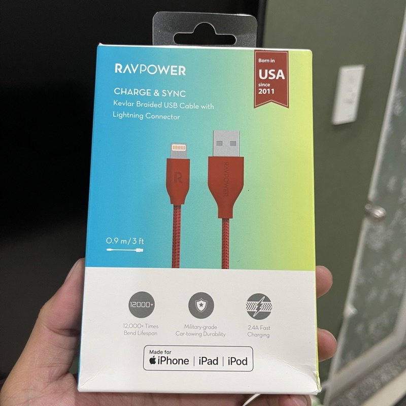 Cáp sạc IP,tablet táo,tai nghe ko dây táo Pro RAVPOWER RP-CB019 USB-A ra chuẩn MFi 12W 480Mbps dài 0.9m