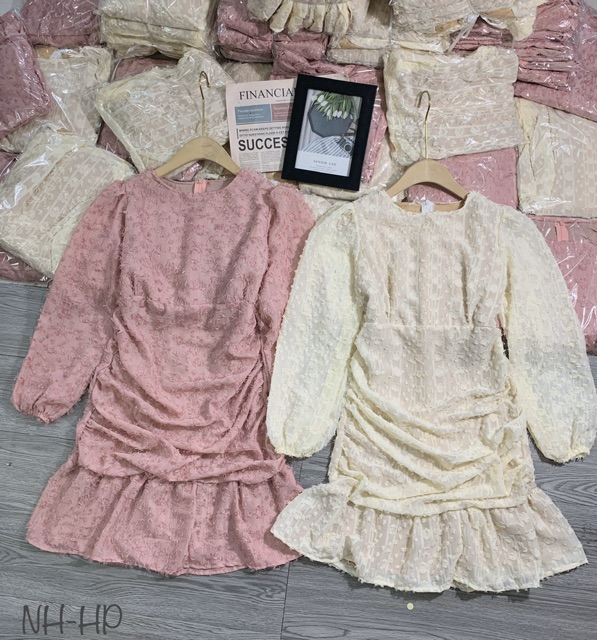 VÁY NHÚM HOA NỔI 3D ĐUÔI CÁ | BigBuy360 - bigbuy360.vn