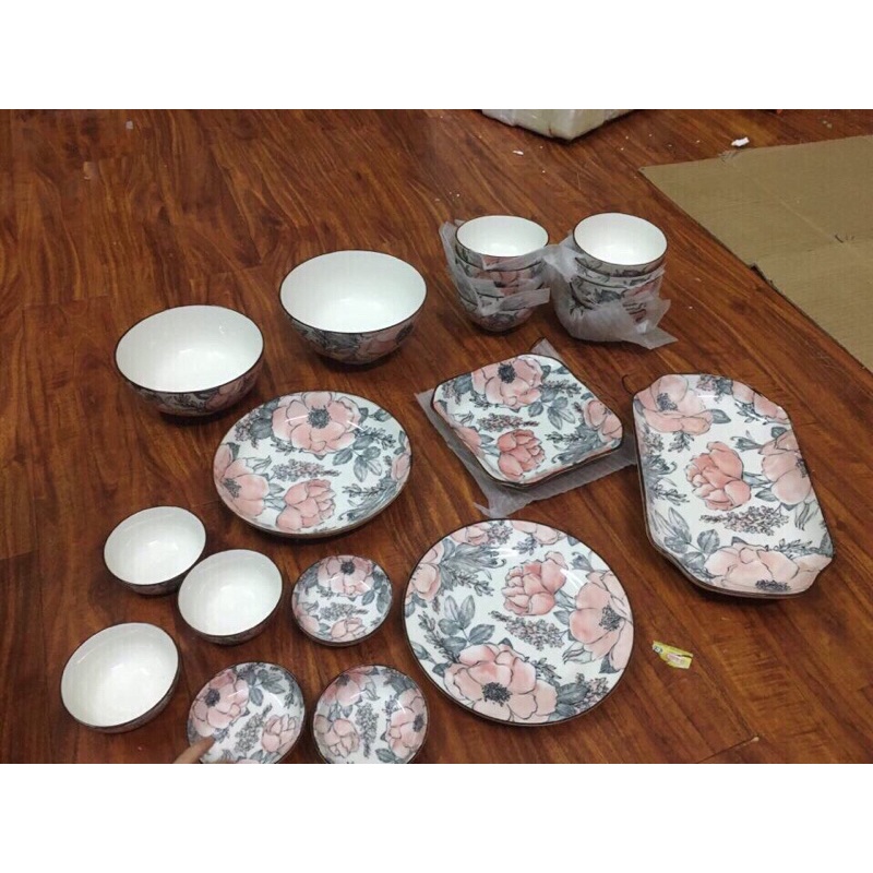 Bộ bát -bát đĩa hoa đỏ bát tràng  Bộ bát tràng cao cấp-Bộ bát tràng hoa đỏ cao cấp giảm 50%