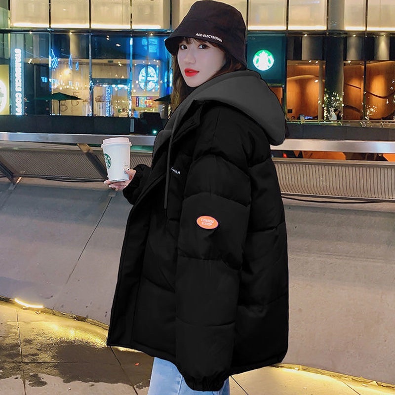 Áo khoác béo kết hợp mũ nỉ tạo phong cách năng động trẻ trung