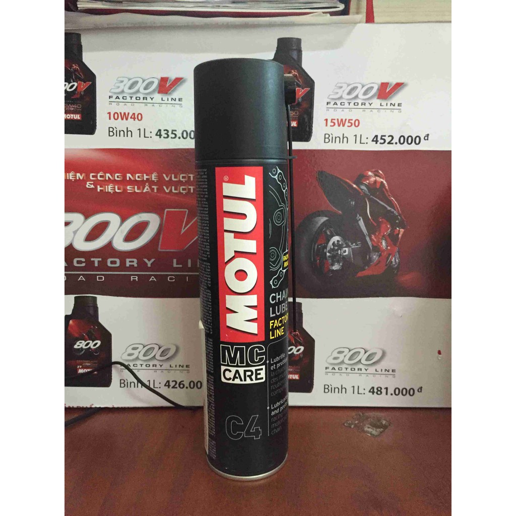 Chai xịt sên cao cấp Motul Chain Lube Factory Line Racing Road C4 400ml