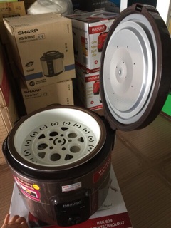 Nồi cơm điện Hasuka 1,8 lít HSK-836