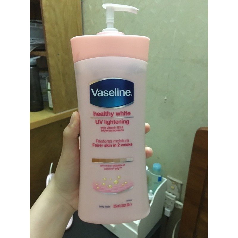 Sữa Dưỡng Thể Vaseline Healthy White UV Lightening 725ml