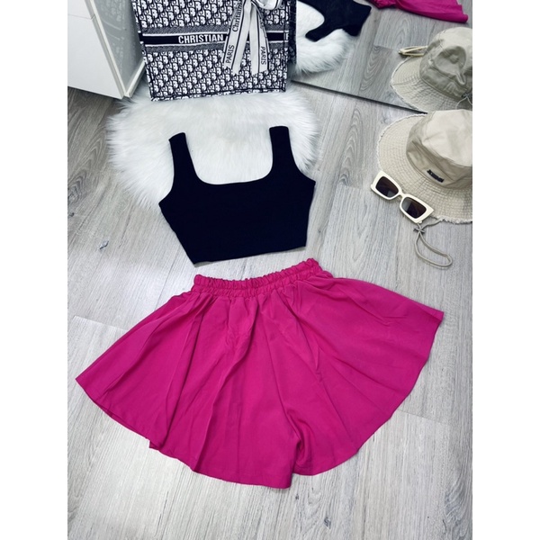 Áo 2 dây bảng lớn croptop