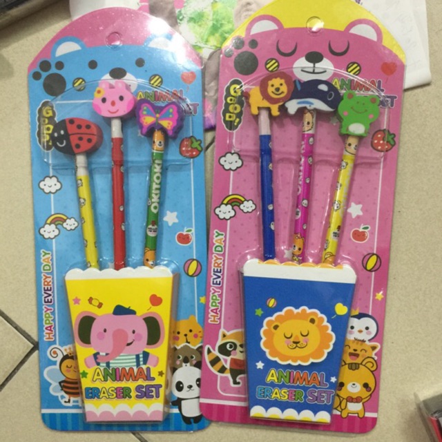 3 cây chì kèm gôm tẩy