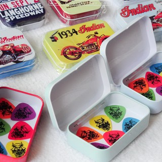 Hộp thiếc đựng pick kèm 6 USA Clayton picks