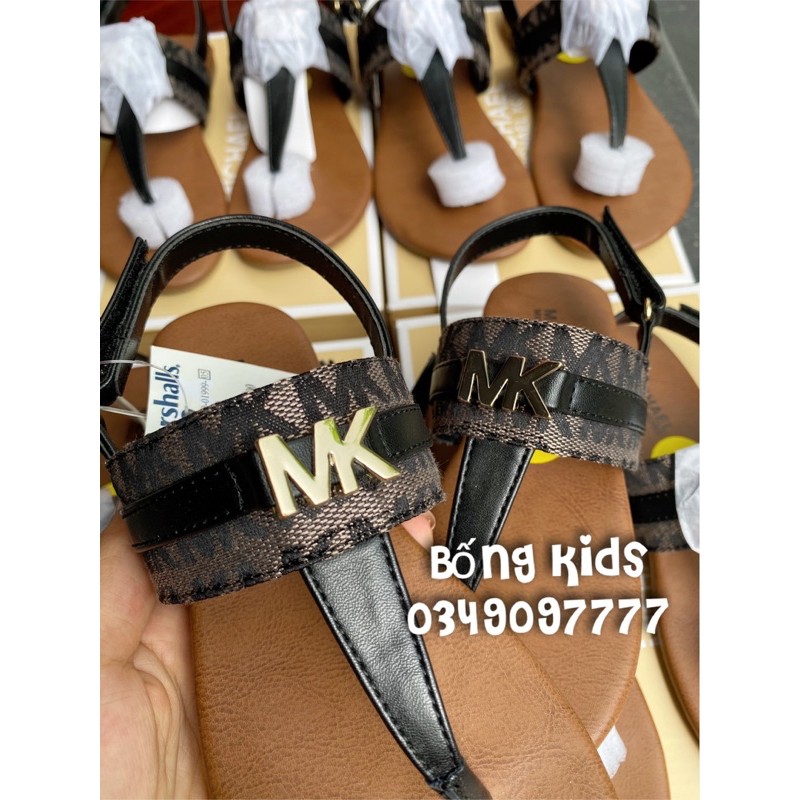 Sandal Bé Gái Xỏ Ngón Tag Đồg Nền Đen MK