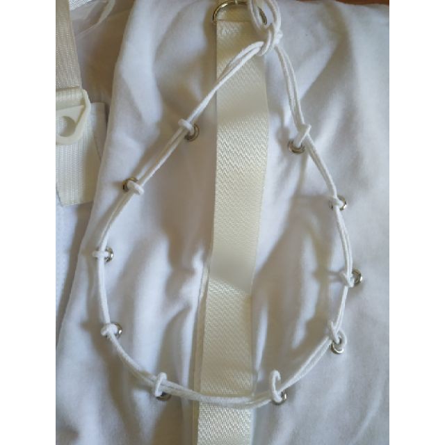 Áo què ống dài tay một bên chéo vai phá cách Lisa BLACKPINK dance cover | BigBuy360 - bigbuy360.vn