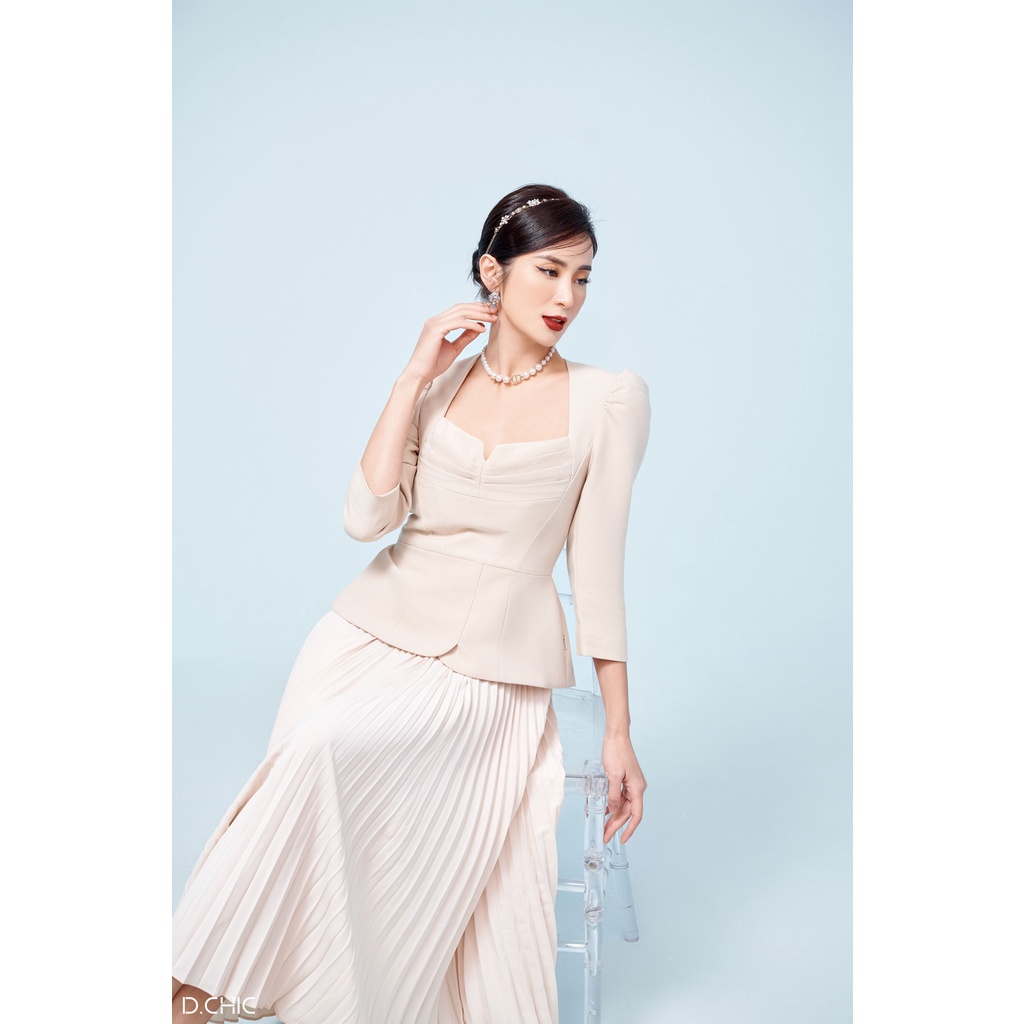 Áo cúp ngực xếp ly nhún vai D.CHIC MS: 160414