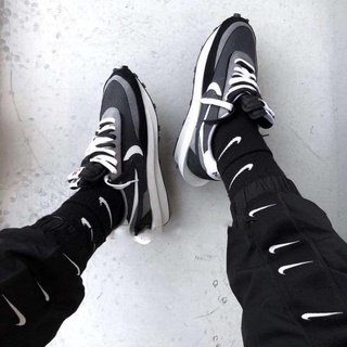 Tất vớ cổ cao nike hai màu tất vớ thể thao nam nữ trắng đen chuẩn đẹp phong cách