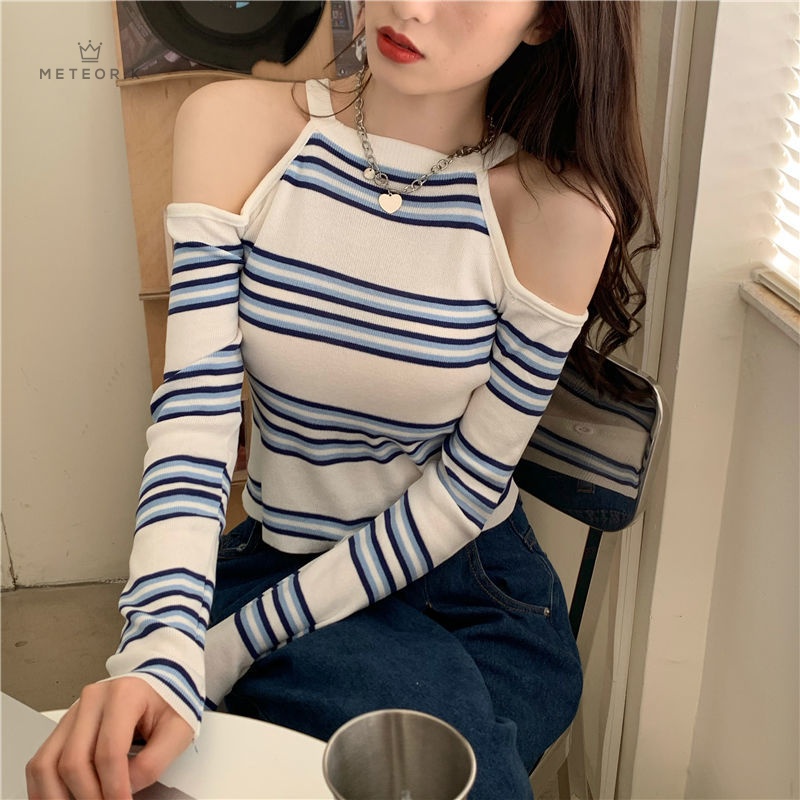 Áo sweater trễ vai dài tay kẻ sọc mới cho nữ