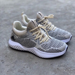 [FREE SHIP + FULL BOX] GIÀY THỂ THAO NỮ ĐANG CỰC HOT VÀ DỄ LÊN ĐỒ.