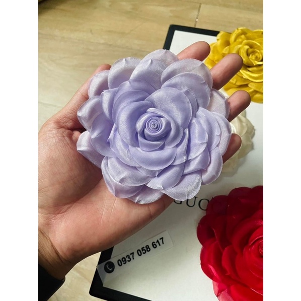 HOA LỤA CÀI ÁO
