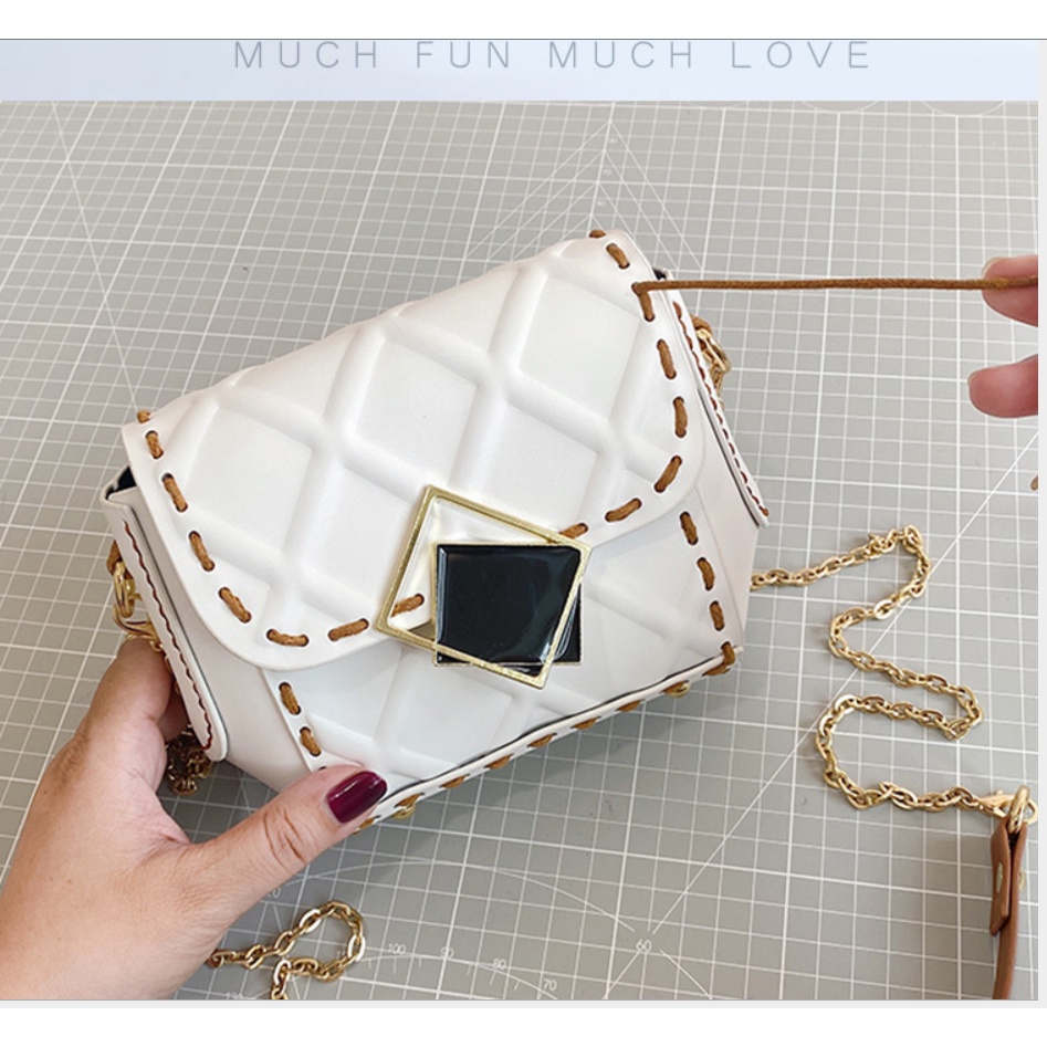 TÚI ĐEO CHÉO DIY HANDMADE DA P.U LOẠI 1 DẬP NỔI