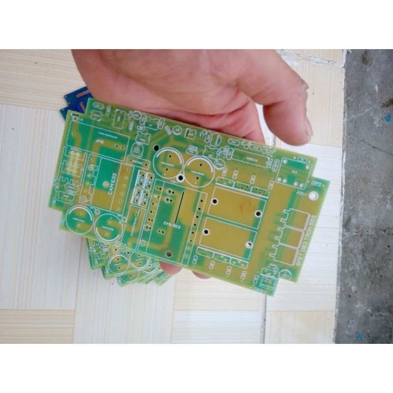 Pcb 6 fet băm db3 trộn 555 vừa hộp 4 fet