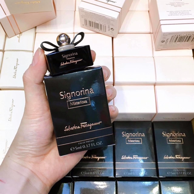 Nước hoa mini Salvatore Ferragamo Signorina Misteriosa EDP 5ml
