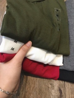 Áo len tăm cổ 3p
