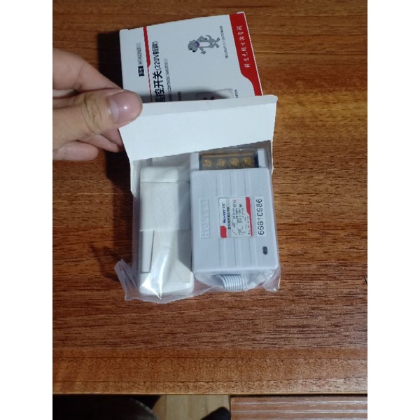 Công tắc điều khiển từ xa . công suất lớn . 30A . điện áp 220v