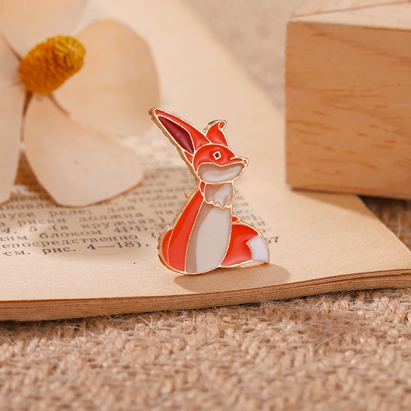 Huy hiệu cài áo MISS ZOE thiết kế hình chú cáo hoạt hình xinh xắn