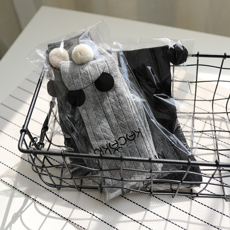 Tất cotton dài chống trượt cho bé trai và gái